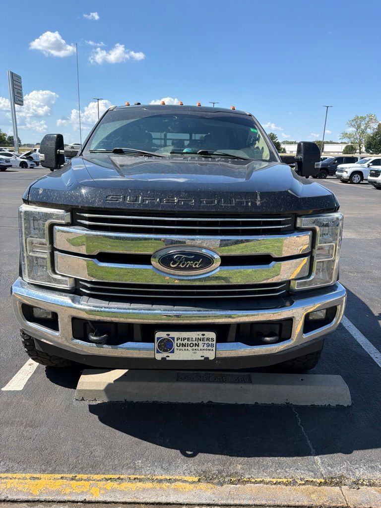 ford f-350 super duty chassis cab 2019 1FD8W3HTXKEC94834 image ford f-350 super duty chassis cab 2019 1FD8W3HTXKEC94834 image